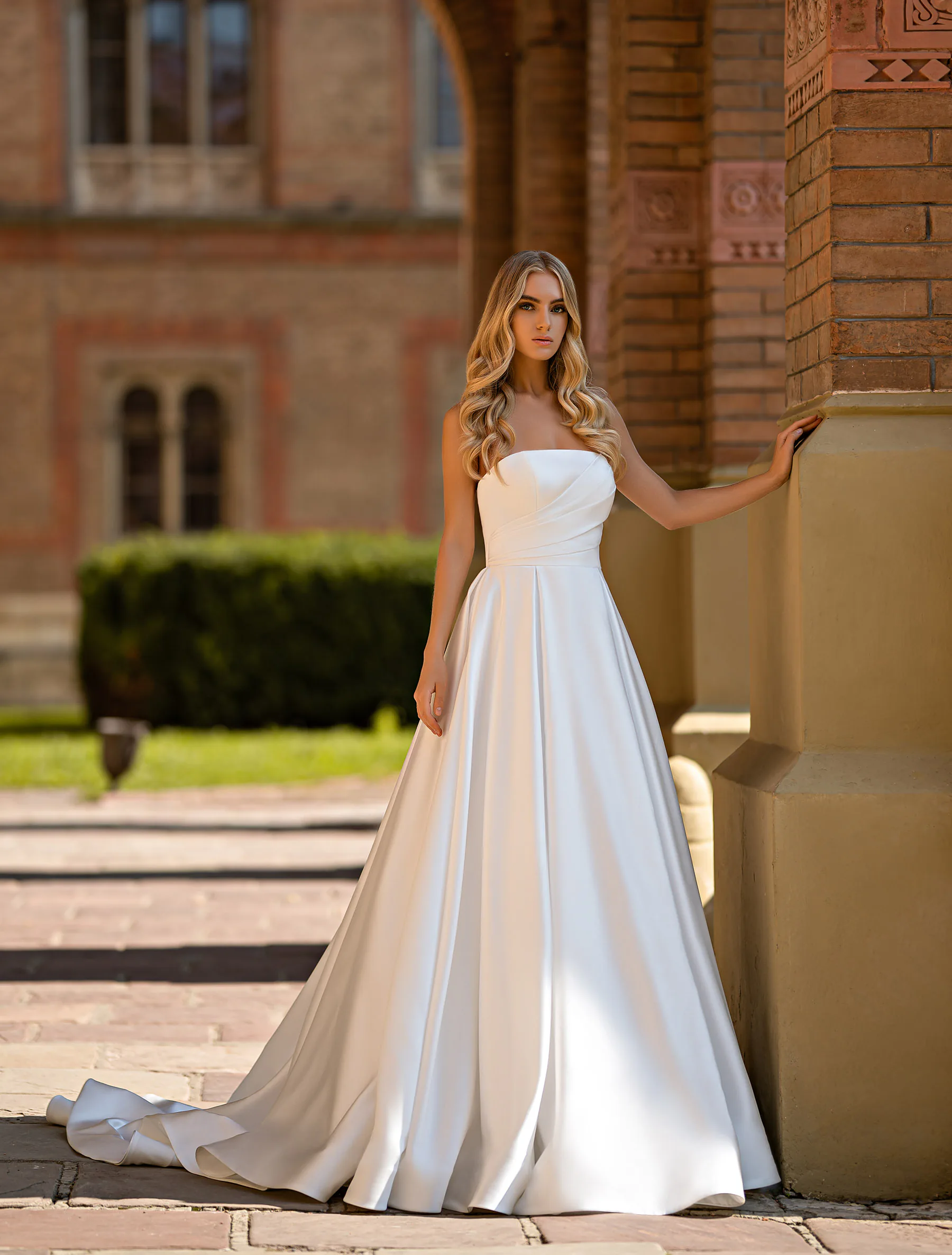 Sweet Line 2022 · Elle Rosa